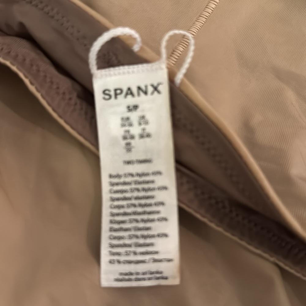 Spanx Two-Timing Reversible Half Slip - image 6
